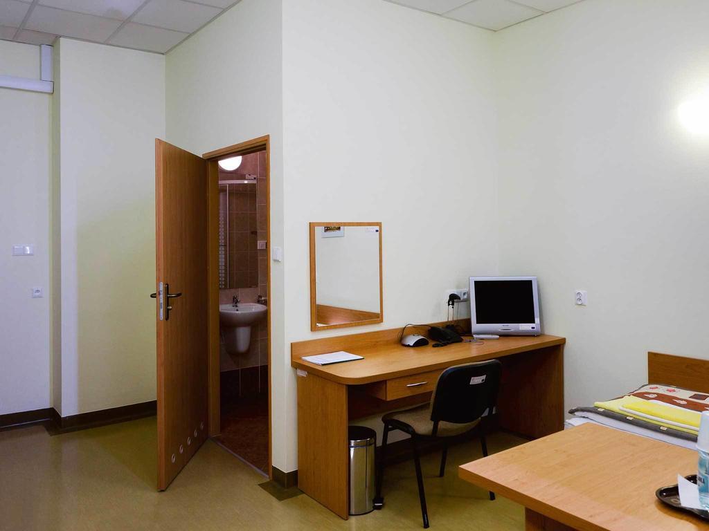 Bit Hotel Bielsko-Biała Szoba fotó