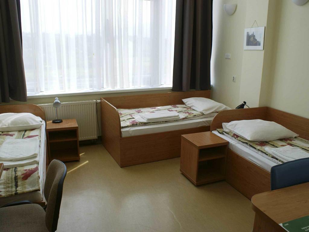 Bit Hotel Bielsko-Biała Szoba fotó